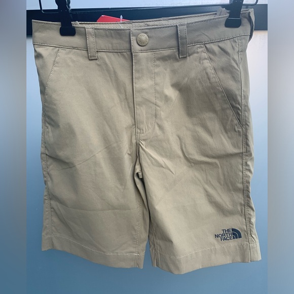 NWT Boys North Face Shorts - Picture 3 of 5